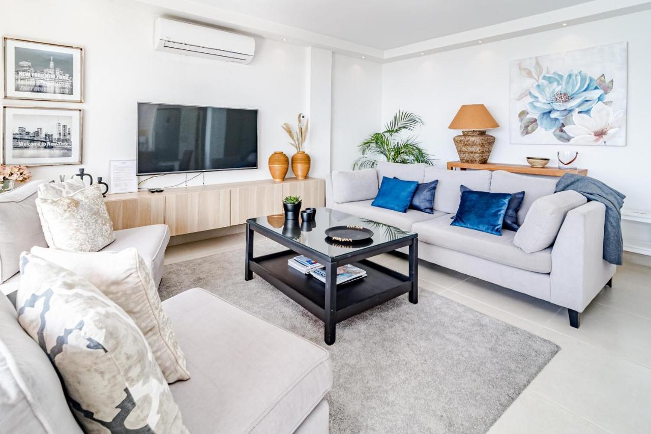 Cp - Modern Beachside Apartment In Estepona Exterior foto